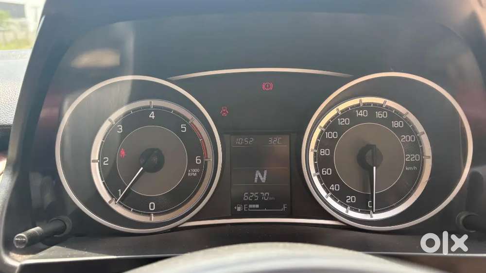 Maruti Suzuki Swift Dzire Vdi Amt 2017 , Ddis , Diesel, 62604 Km Drive