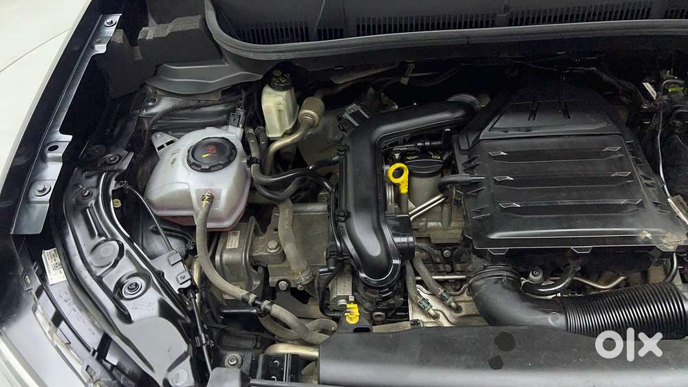 Volkswagen Taigun 1.0 Tsi Highline At, 2022, Petrol