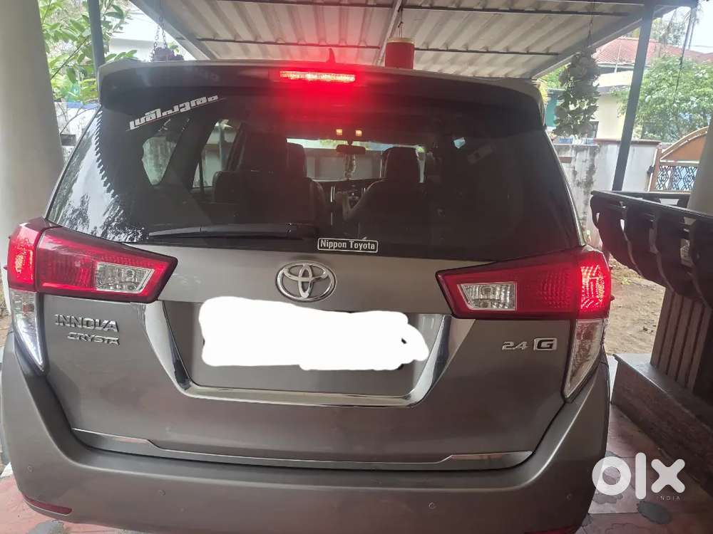 Toyota Innova Crysta 2021 Diesel 25200 Km Driven