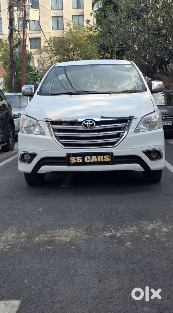 Toyota Innova 2.5 G (diesel) 7 Seater, 2015, Diesel