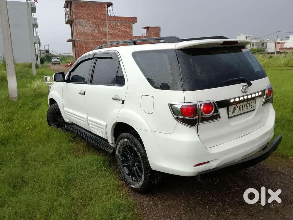 Toyota Fortuner 2015 Diesel Well Maintained