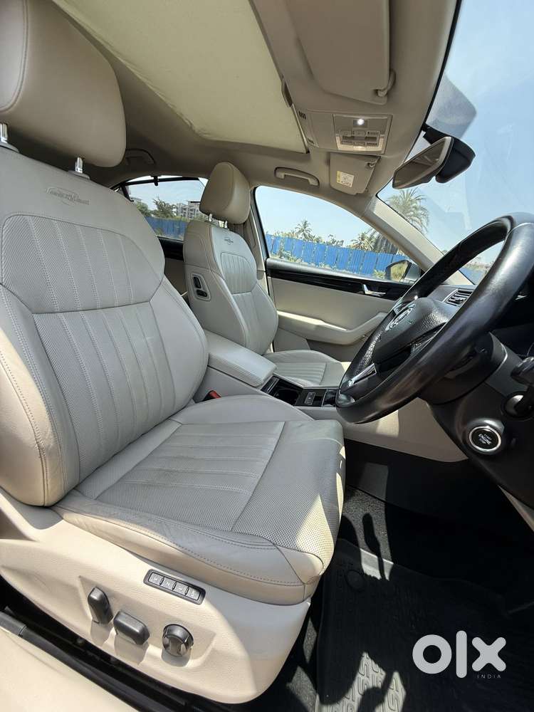Skoda Superb L&k 1.8 Tsi At, 2020, Petrol