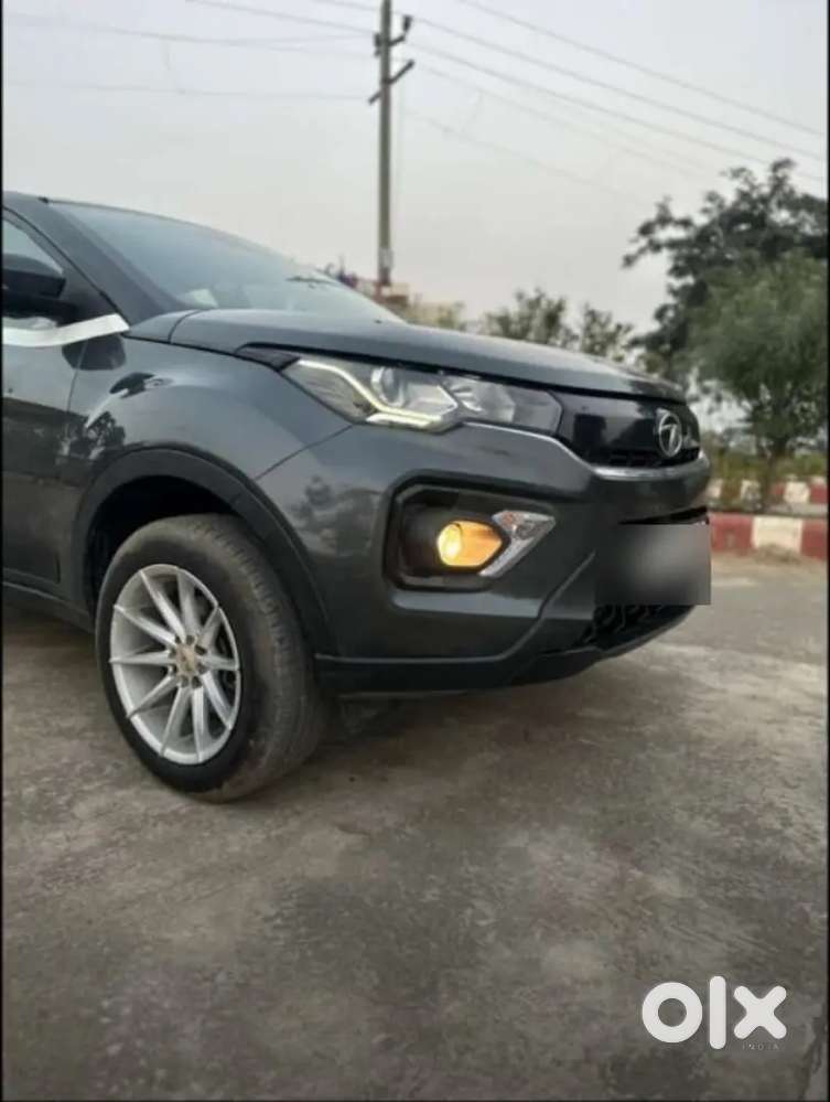 Tata Nexon Revotron Xm 2023