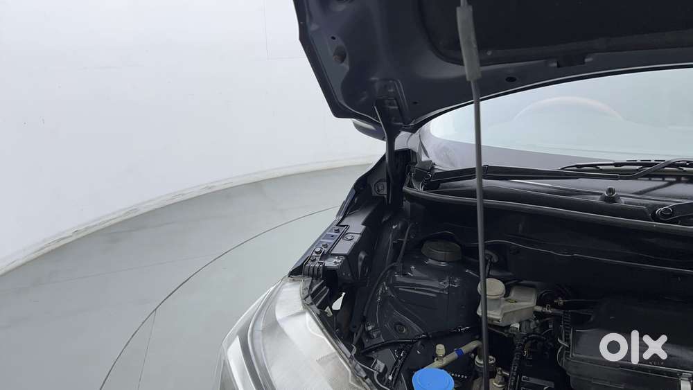 Maruti Suzuki Xl6 1.5 Zeta Mt, 2022, Petrol