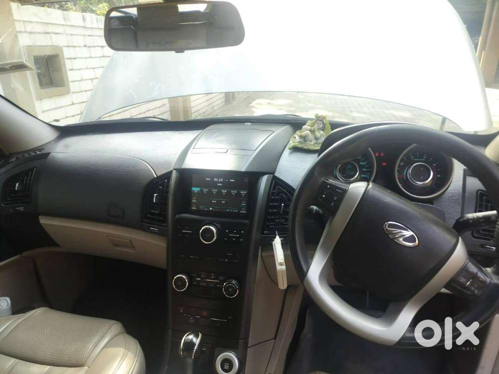 Mahindra Xuv500 2017 Automatic Diesel - Well Maintained