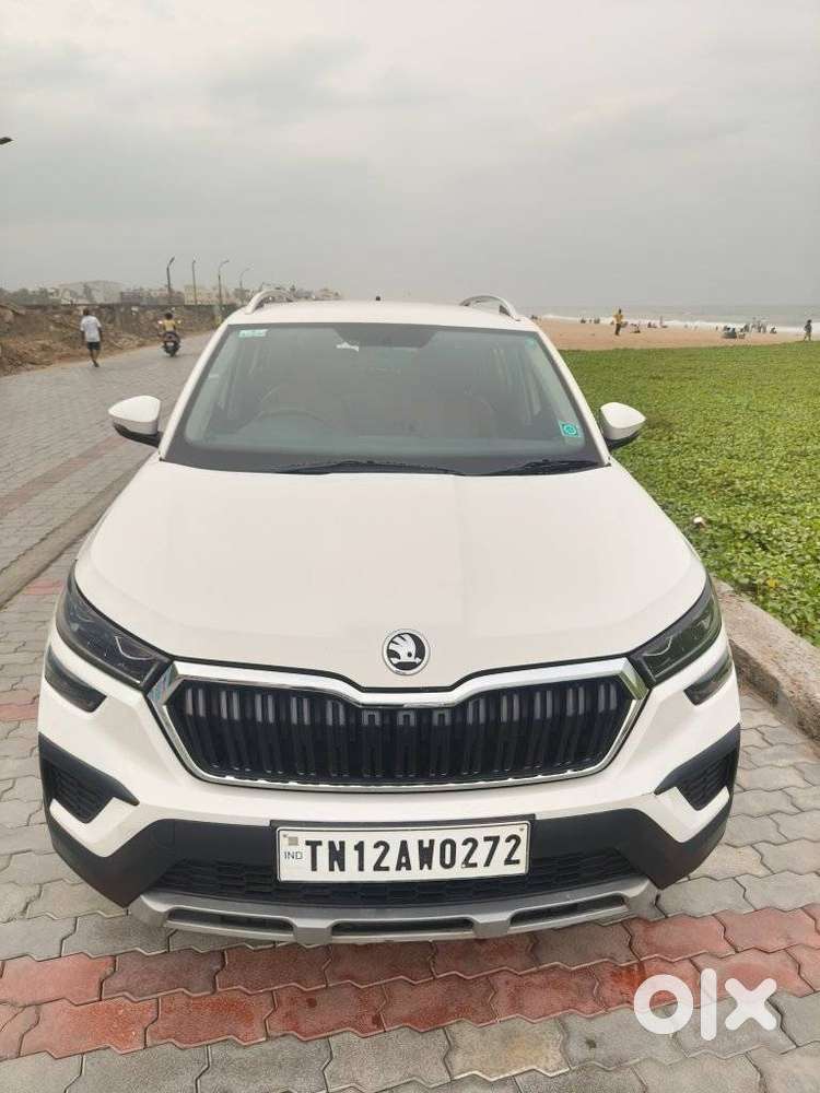 Skoda Kushaq 1.0 Tsi Ambition, 2022, Petrol
