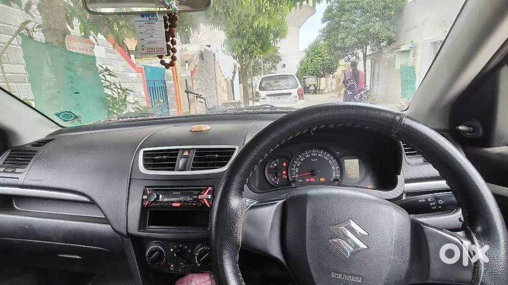 Maruti Suzuki Swift 2016 Petrol 95000 Km Driven