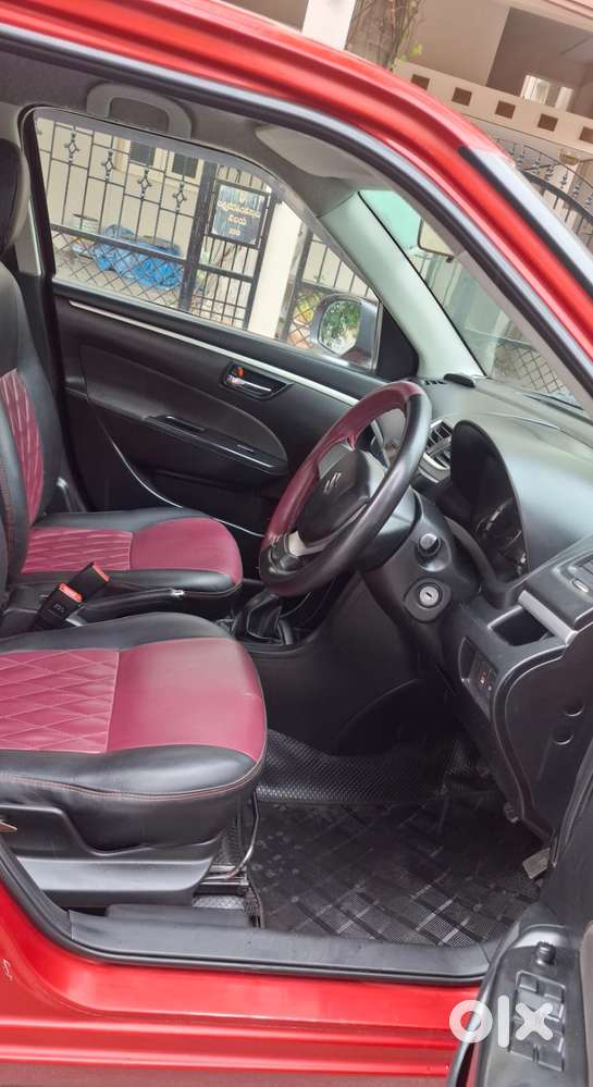 Maruti Suzuki Swift Vxi With Abs, 2013, Petrol