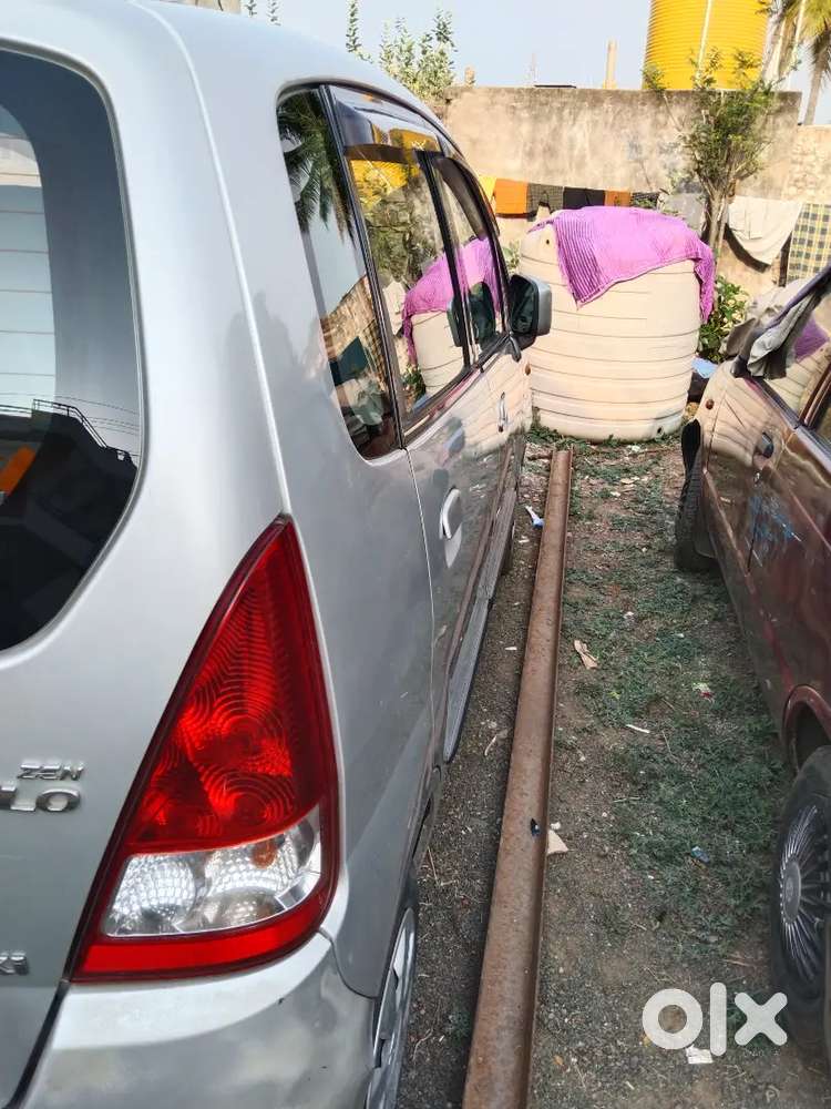 Maruti Suzuki Zen Estilo Vxi 2010