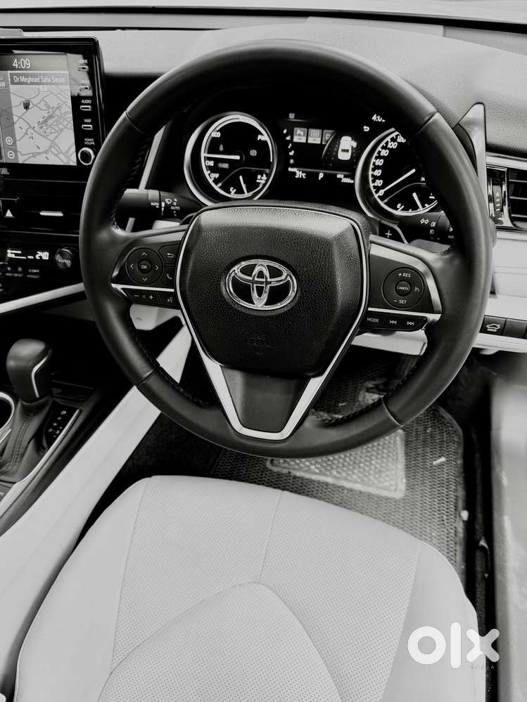 Toyota Camry Hybrid, 2024, Petrol