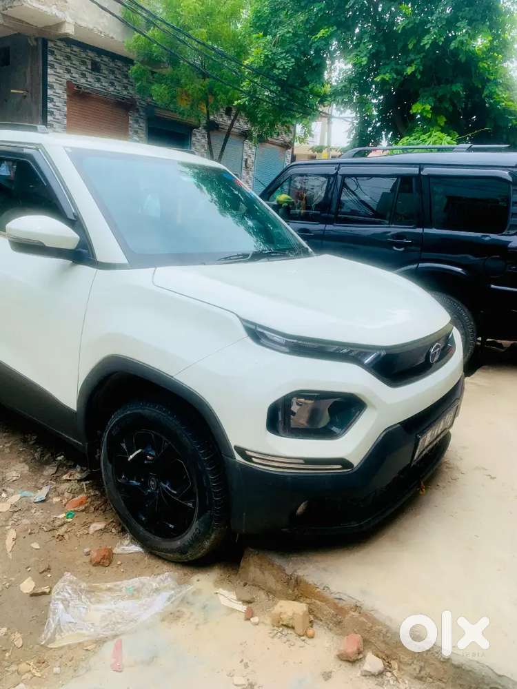 Tata Punch 2023 Cng & Hybrids 19500 Km Driven