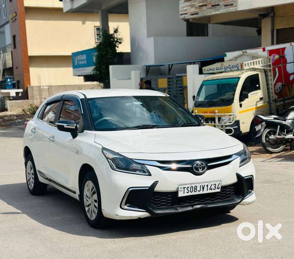 Toyota Glanza 1.2 E, 2023, Petrol