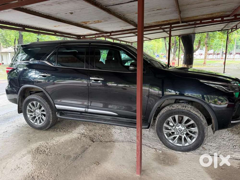 Toyota Fortuner Diesel 4x4 2025