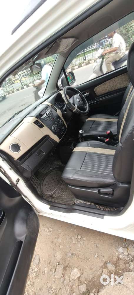 Maruti Suzuki Wagon R Vxi Opt 1.2, 2017, Petrol