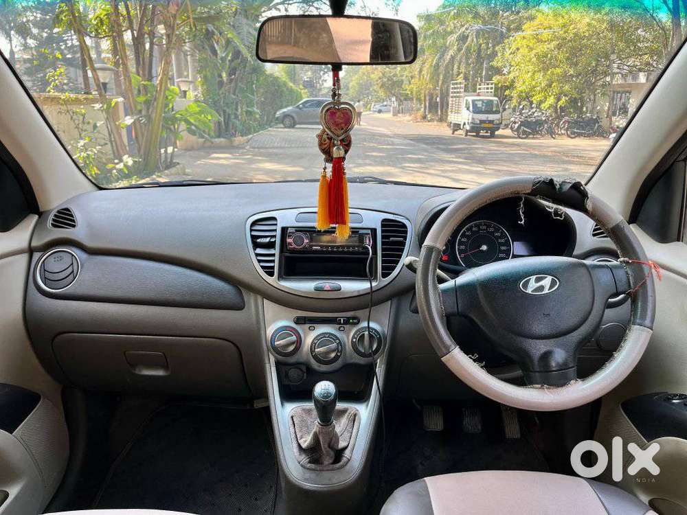 Hyundai I10 Sportz, 2011, Petrol