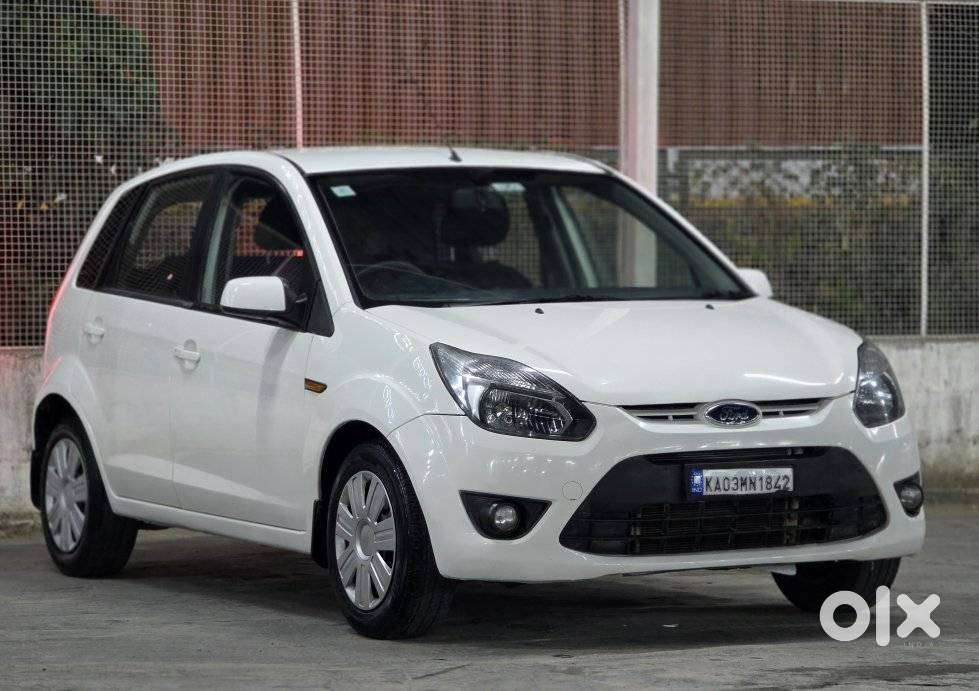Ford Figo, 2010, Petrol