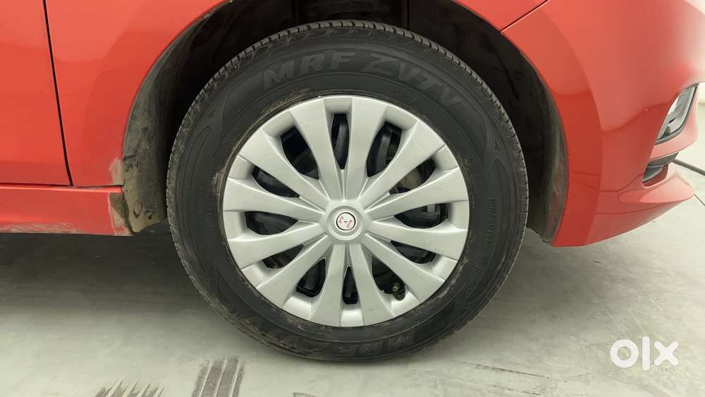 Tata Tiago Xza, 2022, Petrol