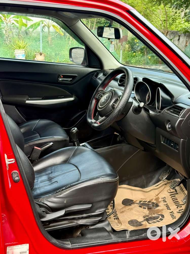 Maruti Suzuki Swift Vvt Zxi, 2018, Petrol