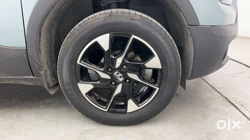 Tata Punch Creative Amt, 2023, Petrol