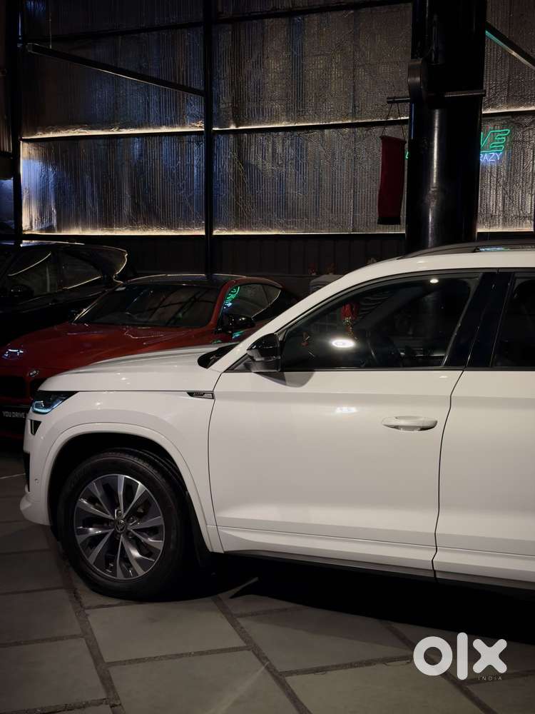 Skoda Kodiaq 2.0 Sportline Tsi Dsg, 2023, Petrol