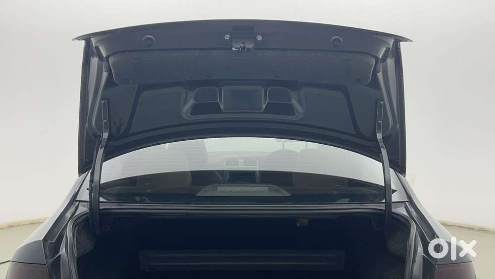 Volkswagen Vento 1.6 Highline, 2018, Petrol