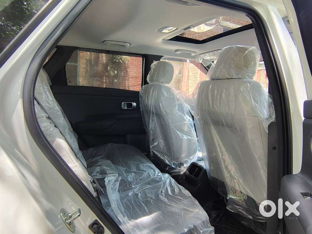 Hyundai Venue Sx 1.2 Mt Knight Edition, 2026, Petrol