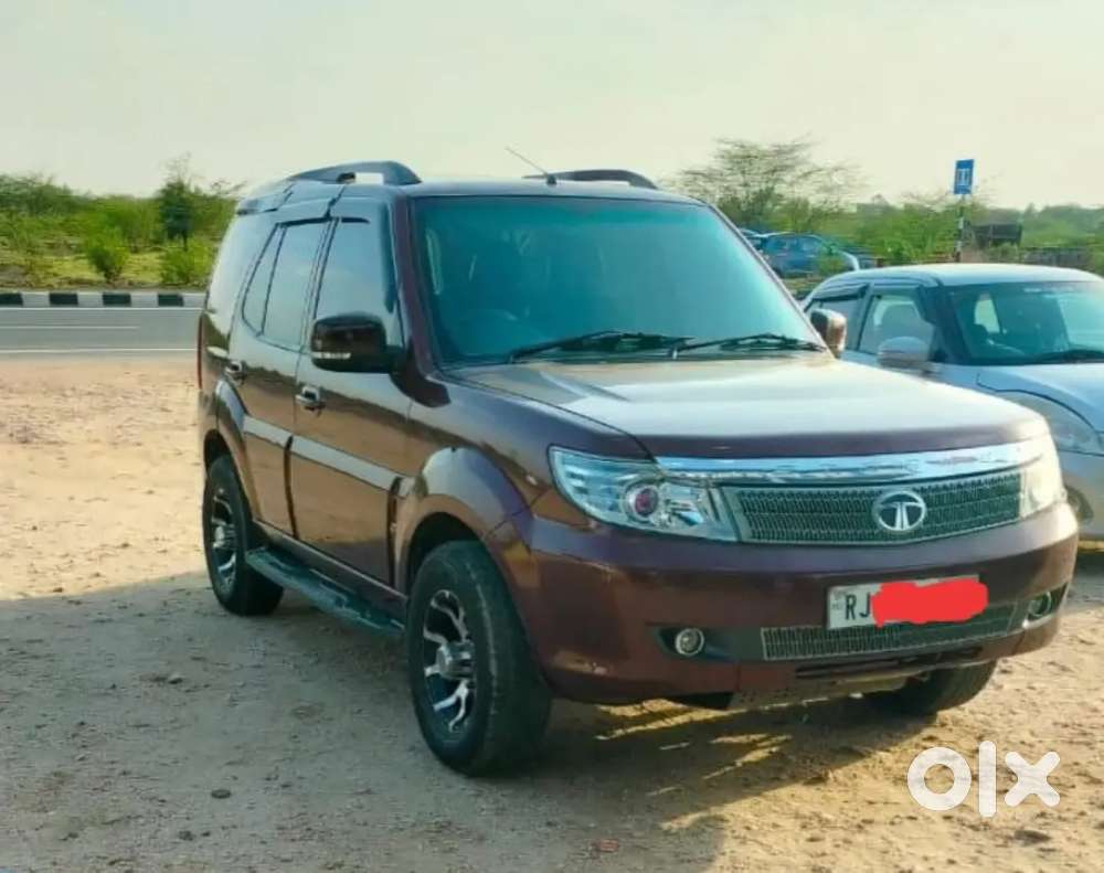 Tata Safari Storme 2013