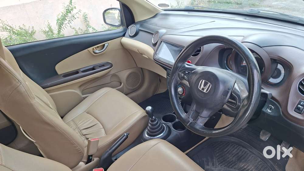 Honda Brio Vx, 2014, Petrol