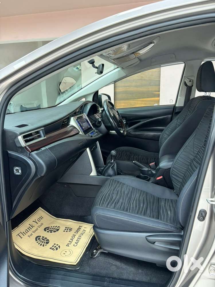 Toyota Innova Crysta 2017