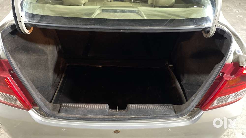 Maruti Suzuki Swift Dzire 1.2 Vxi Bsiv, 2019, Petrol