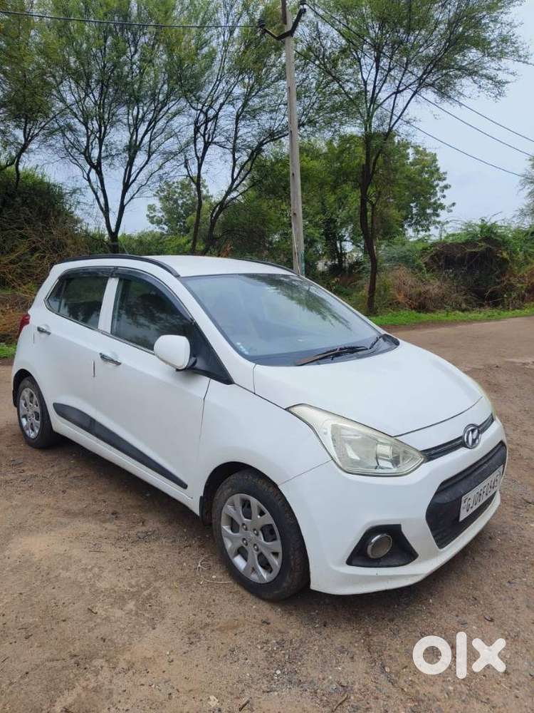 Hyundai Grand I10 Sportz(o) 1.2 Mt, 2013, Diesel