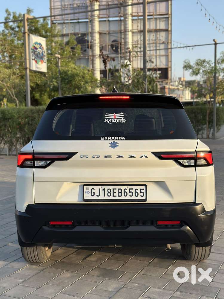 Maruti Suzuki Brezza Vxi S-cng, 2023, Cng & Hybrids