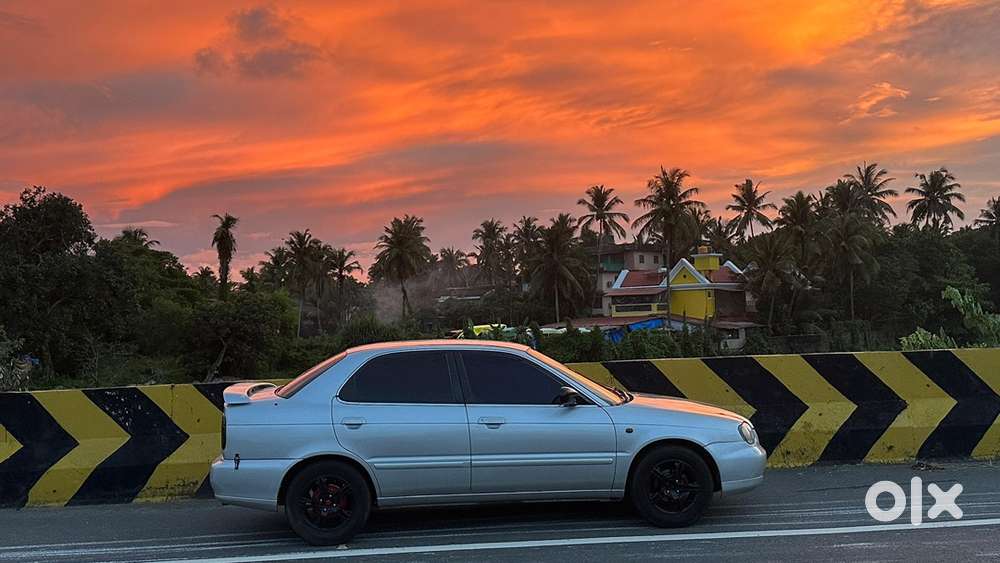 Maruti Suzuki Baleno 2005 1.6