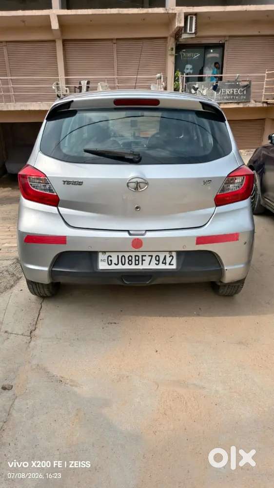 Tata Tiago Xz Diesel 2017