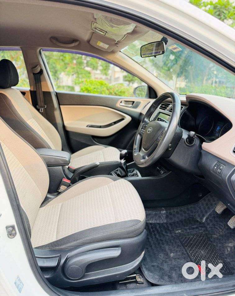 Hyundai I20 Petrol Asta Option, 2018, Petrol