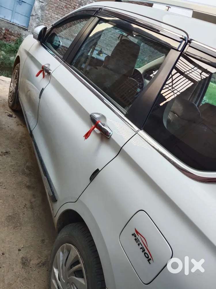 Maruti Suzuki Ertiga Vxi 2026