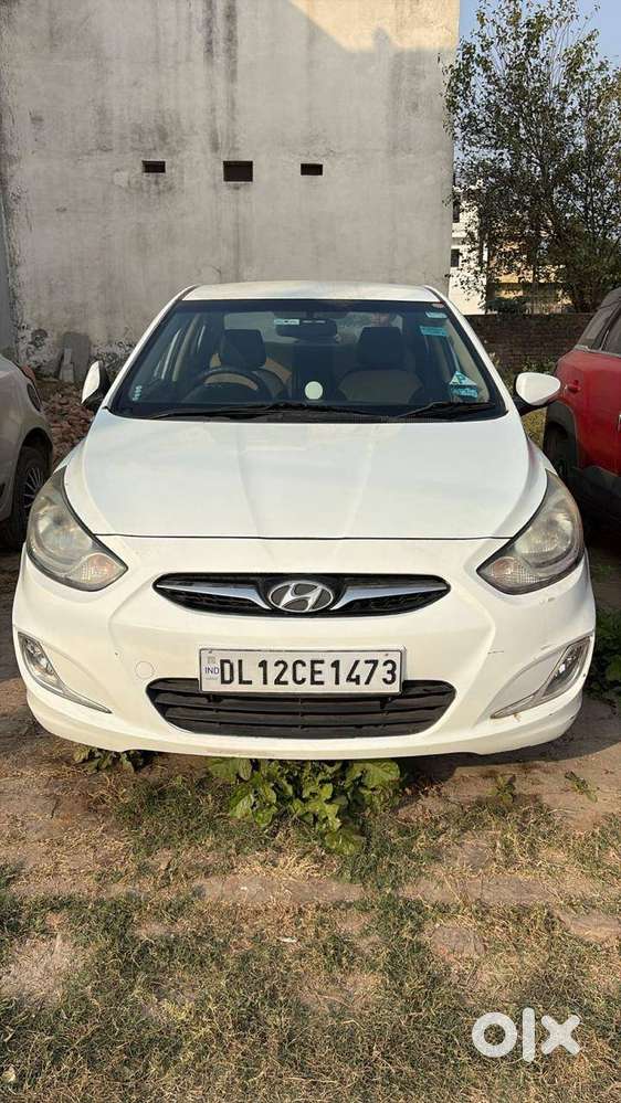Hyundai Verna 2012