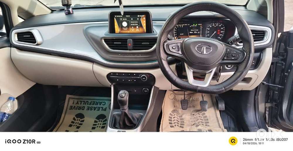 Tata Altroz Xz Plus (o) (s), 2022, Petrol
