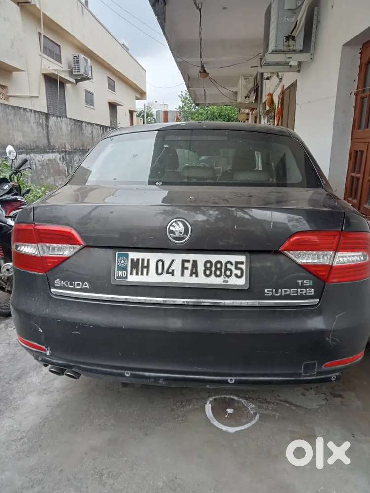 Skoda Superb Elegance 2012