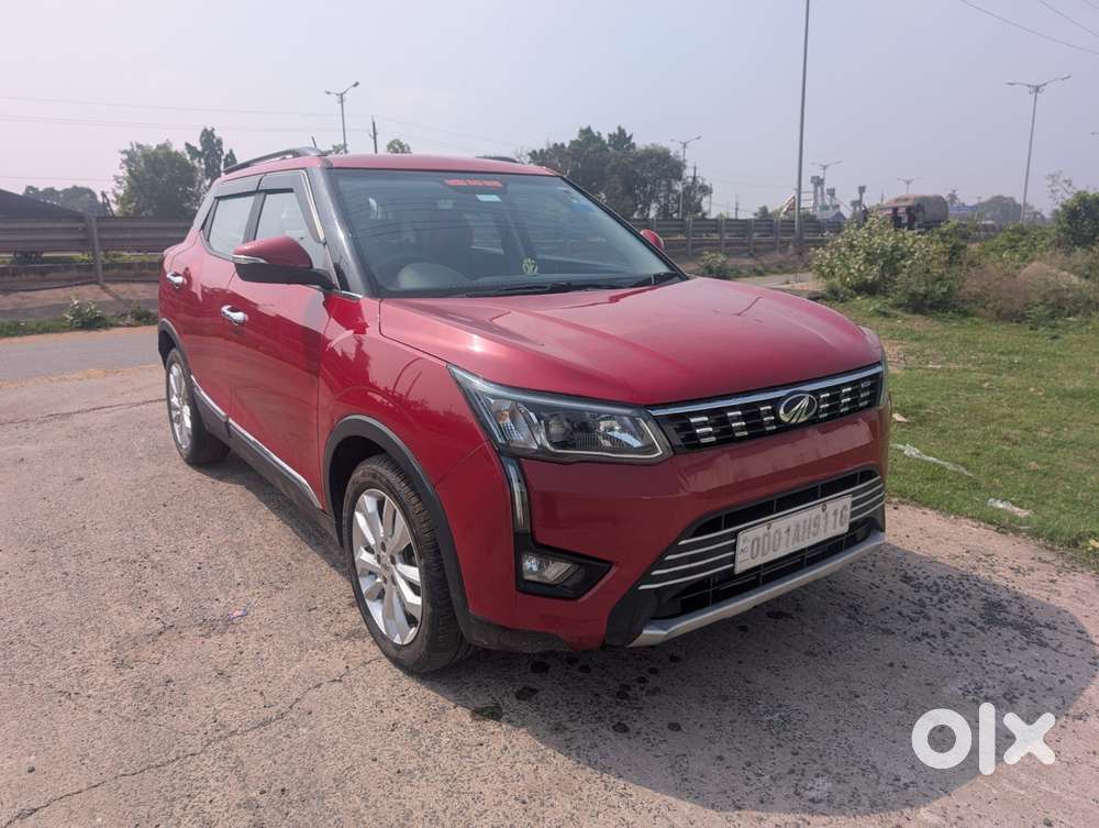 Mahindra Xuv300 W8 Option Dual Tone, 2020, Petrol