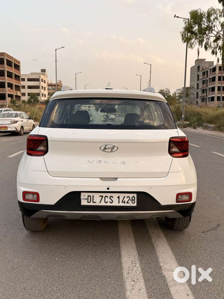 Hyundai Venue S 1.2 Petrol, 2021, Petrol
