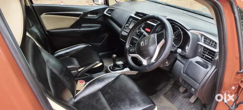 Honda Jazz 2016 Petrol Good Condition 75,605km Driven