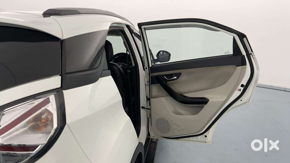 Tata Nexon 1.2 Revotron Xza Plus Hs, 2022, Petrol
