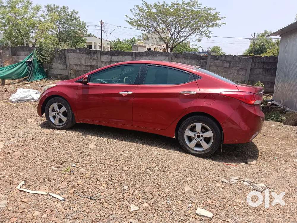 Hyundai New Elantra 2012 Diesel 75000 Km Driven