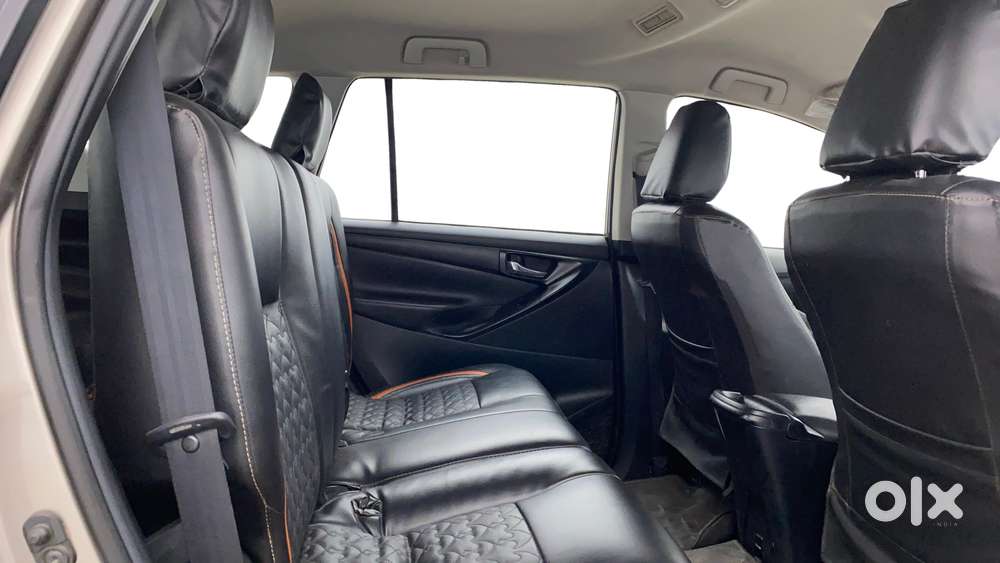 Toyota Innova Crysta 2.7 Gx Mt, 2016, Petrol