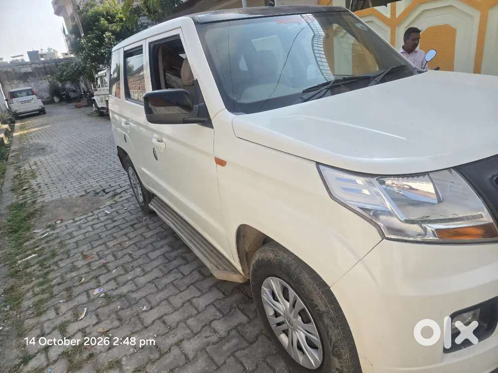 Mahindra Tuv 300 2018