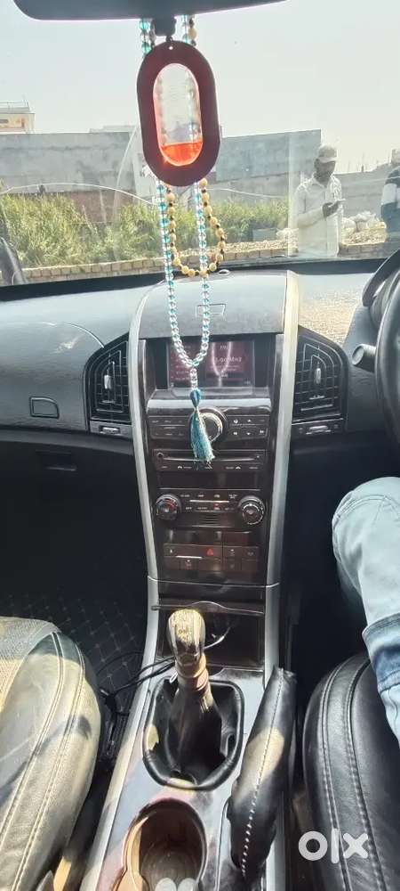 Mahindra Xuv500 2014 Diesel 105000 Km Driven