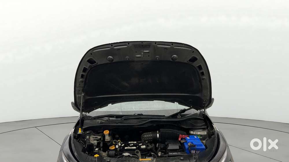 Tata Altroz 1.2 Xt, 2022, Petrol