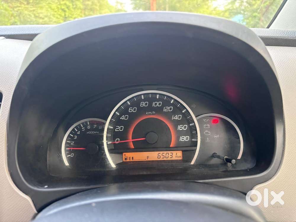 Maruti Suzuki Wagon R Vxi Optional, 2016, Cng & Hybrids