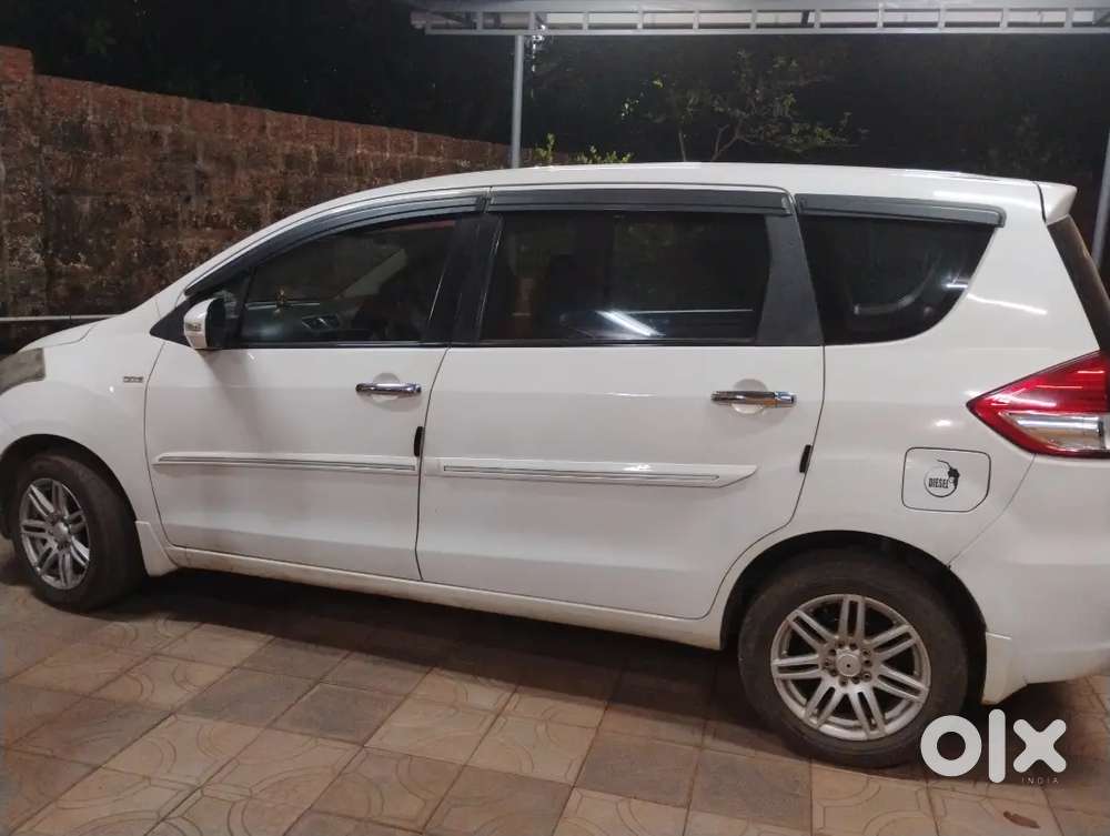 Maruti Suzuki Ertiga 2012